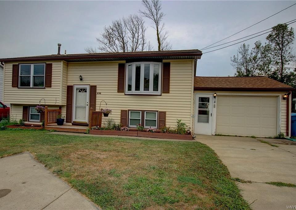 696 Beach Rd, Angola, NY 14006 Zillow