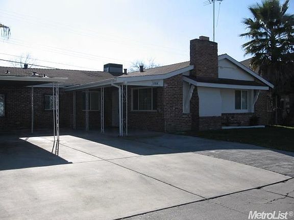 3rd image of 154 Butterworth Ave