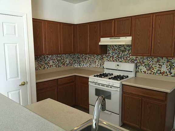 5th image of 6328 Desert Leaf St #3