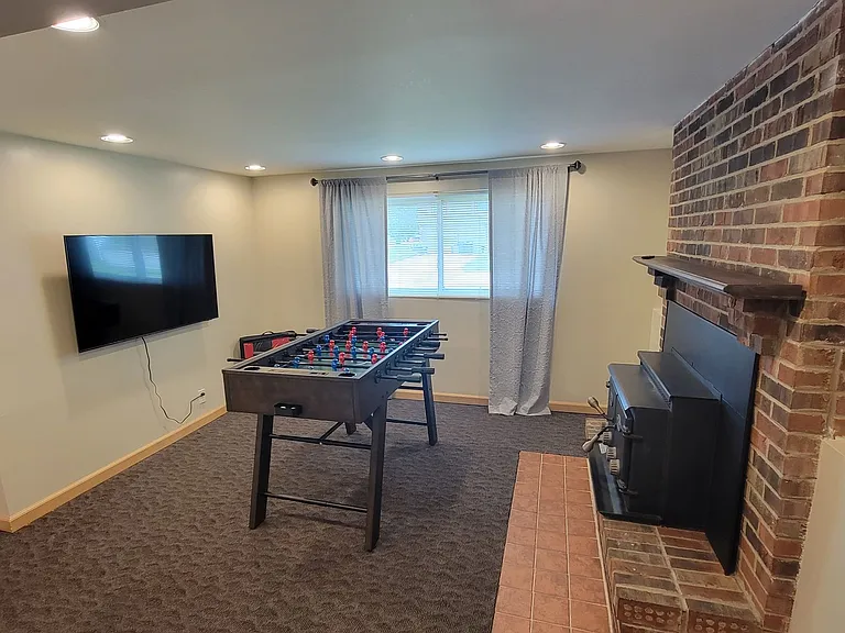 1349 Jennings Ct — Photo 18