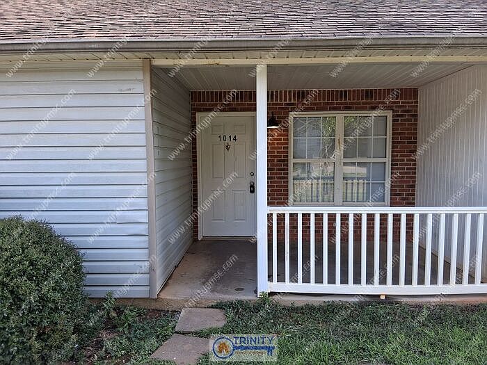 1st image of 1014 Wildwood Ln