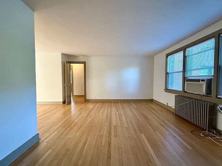 1400 Kenmore Ave #D2 — Photo 3