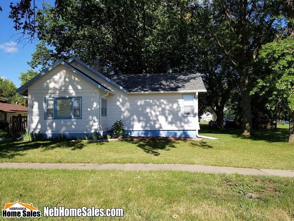 1st image of 1722 N Grant Ave