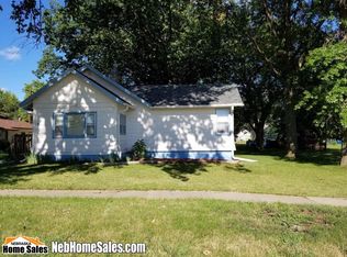 1722 N Grant Ave, York, NE 68467