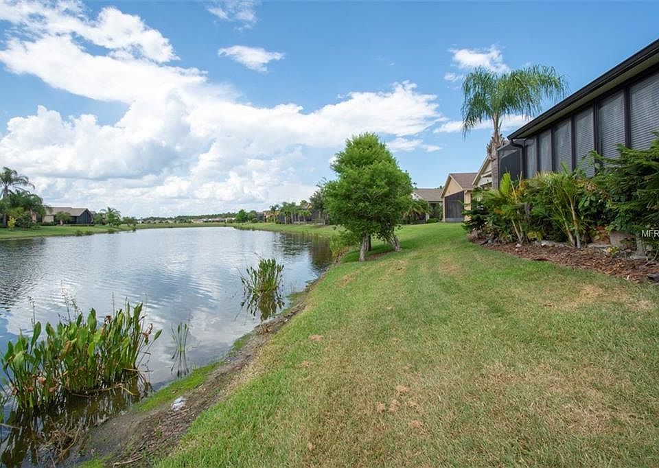 1st image of 749 Grand Canal Dr