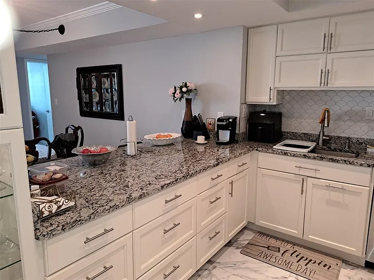 400 Island Way #1409 — Photo 6