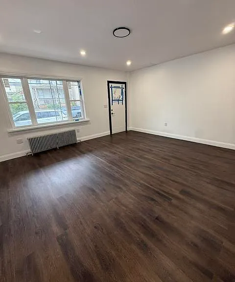 1067 W Wilkes Barre St — Photo 2