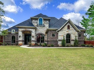 926 Waterloo Lake Dr, Denison, TX 75020