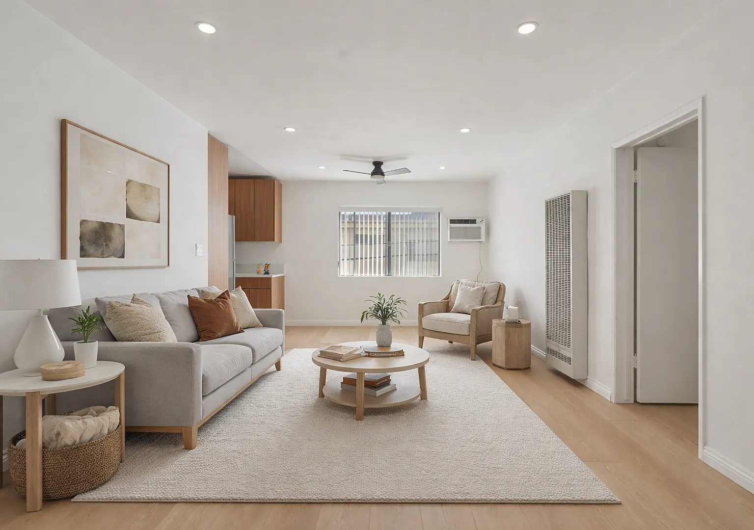 3869 Tilden Ave — Photo 3