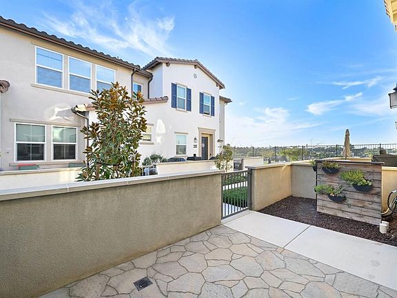 3rd image of 1118 Delpy View Point