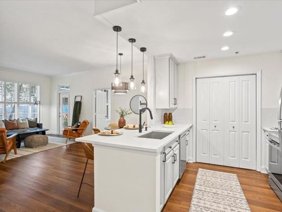 1101 Juniper St NE APT 59, Atlanta, GA 30309