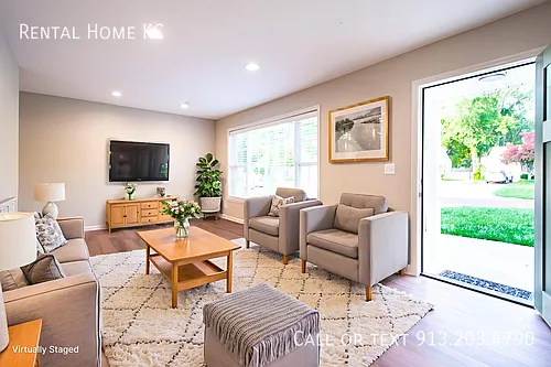 7620 Robinson St — Photo 3