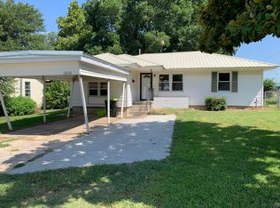 1820 E 6th St, Ada, OK 74820