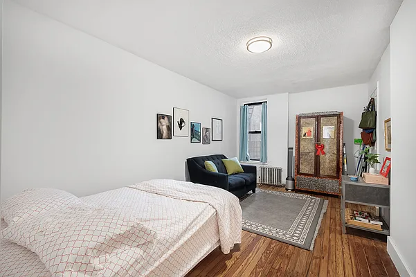 Rented by Corcoran | media 4