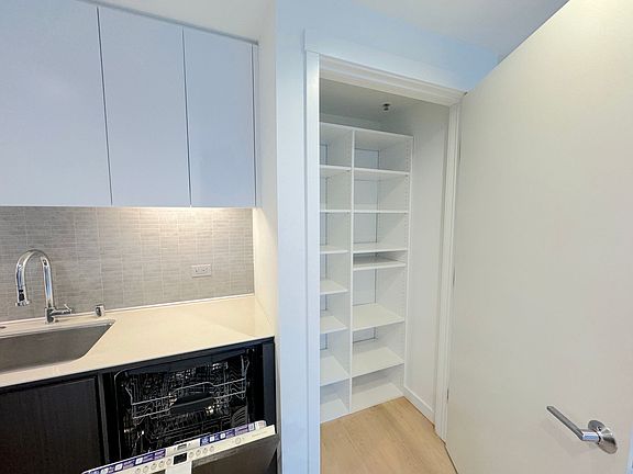 5th image of 1788 Clay St APT 204