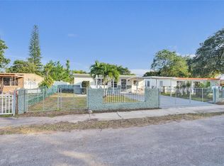 2100 Service Rd, Opa Locka, FL 33054