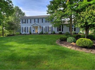 5753 Williamsburg Cir, Hudson, OH 44236