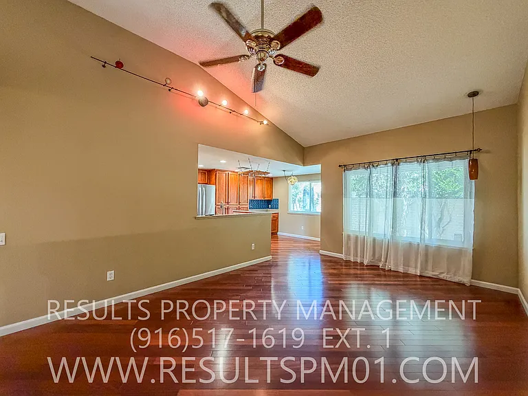 9524 Kellingworth Ct — Photo 16