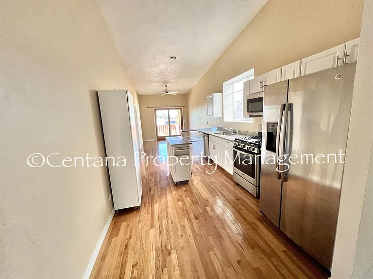 838 W Park St — Photo 20