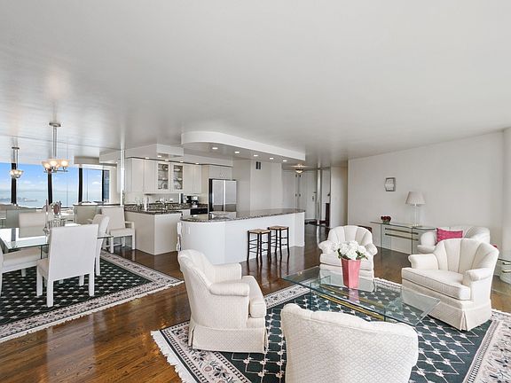 4th image of 505 N Lake Shore Dr APT 4108
