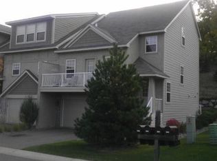 2130 Cedar Grove Trl, Eagan, MN 55122