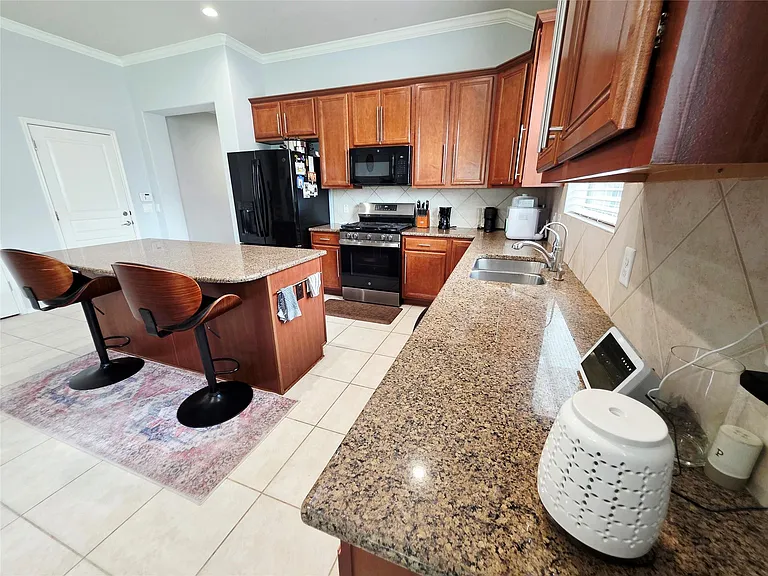 7142 Breton Bay Pass — Photo 19