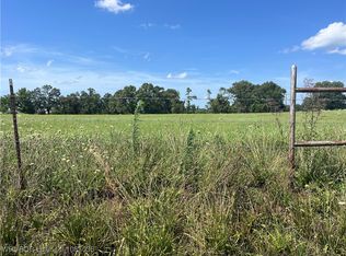 W Blackjack St, Stilwell, OK 74960