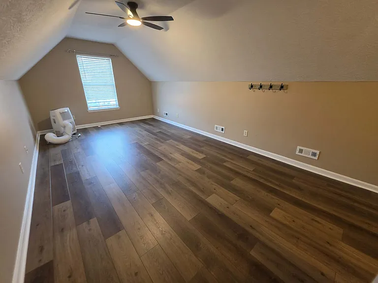 5902 Pine View Ct — Photo 14