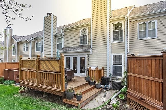 1st image of 9405 W 120th St