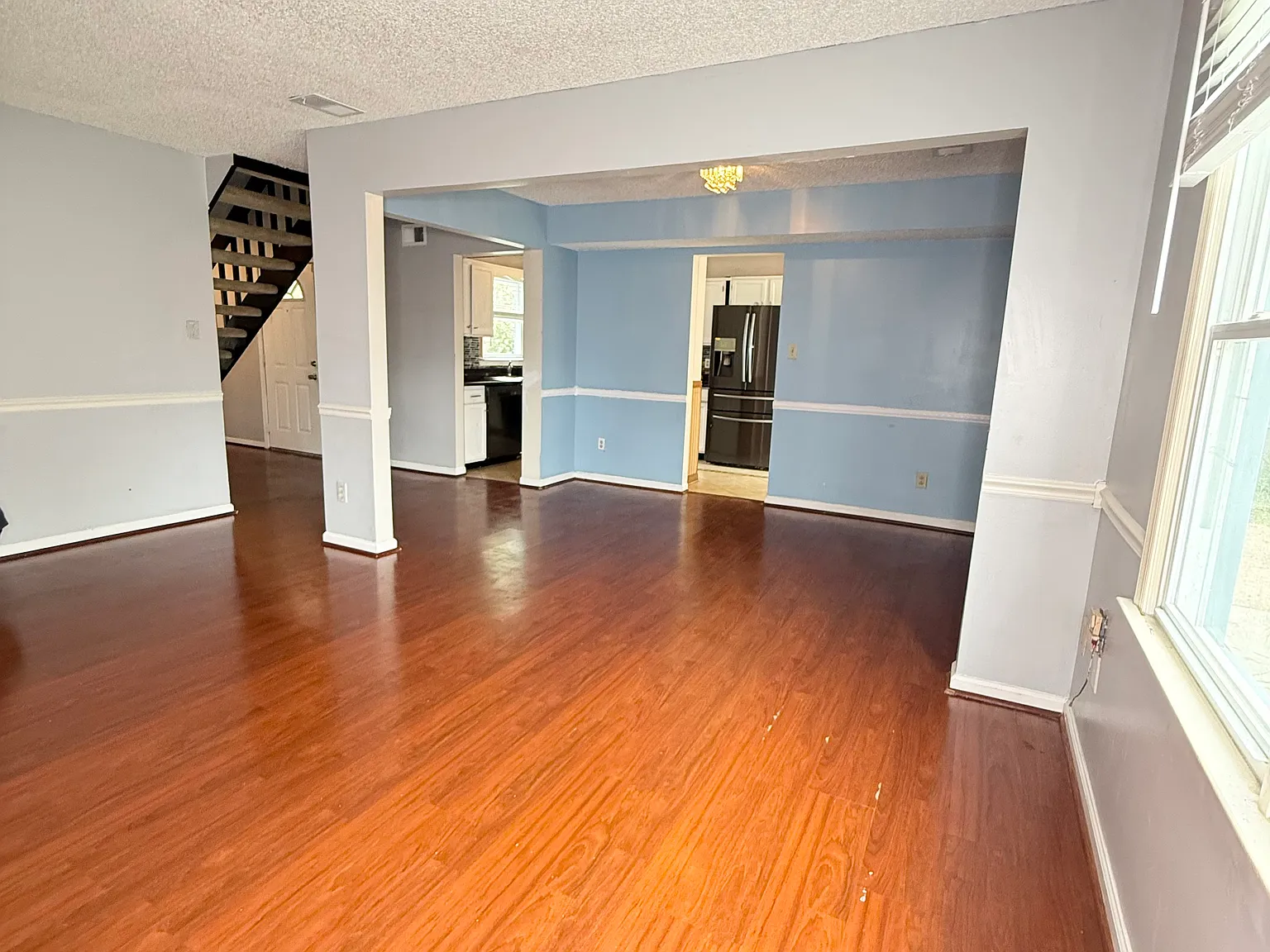 3 bed, 1700 sqft, $2,400 — Photo 3