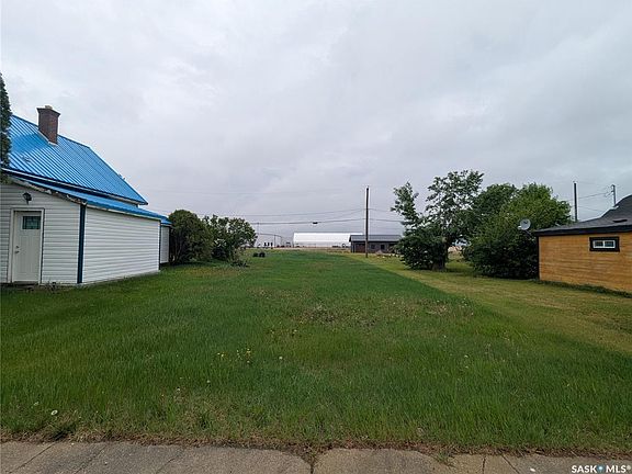 3rd image of 209 Lerew STREET