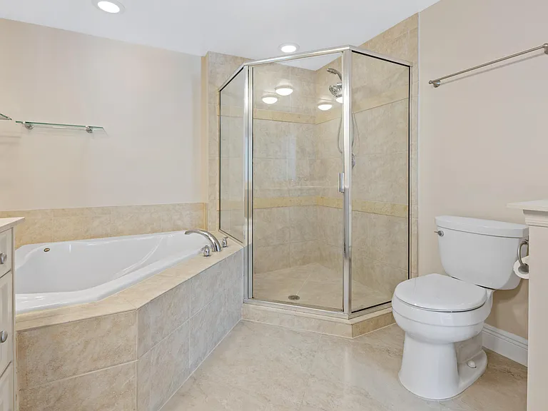 275 NW Flagler Ave #205 — Photo 18