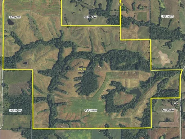 2432 Wintergreen Blvd, Lockridge, IA 52635