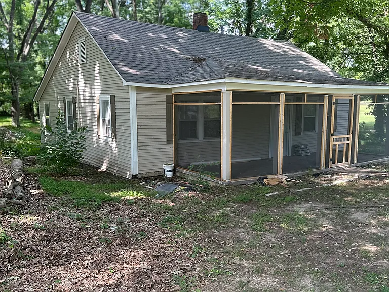 1364 Highway 59 W — Photo 2