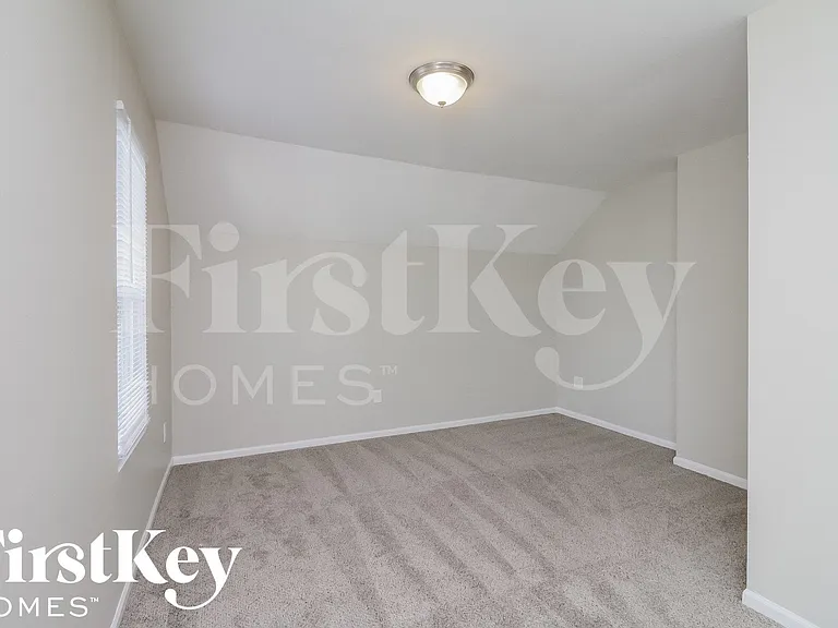 804 Fulton St — Photo 10