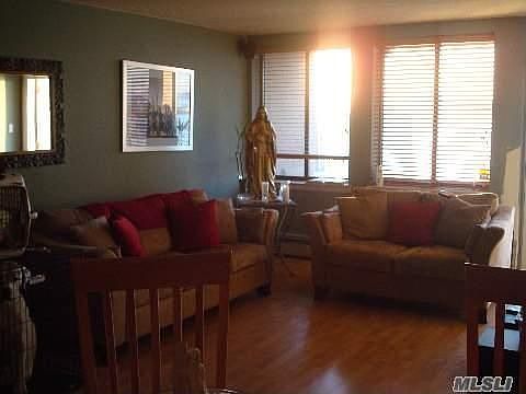4th image of 2504 120th St