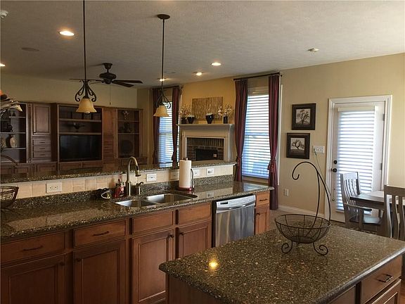 5th image of 7966 Beechwood Farms Ct