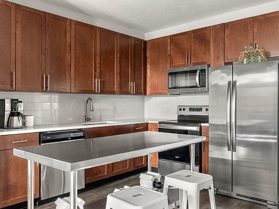 Citrus Village - Premium Upgraded Kitchen