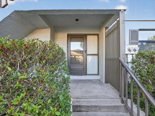 19 Alcira Ct, Saint Augustine, FL 32086