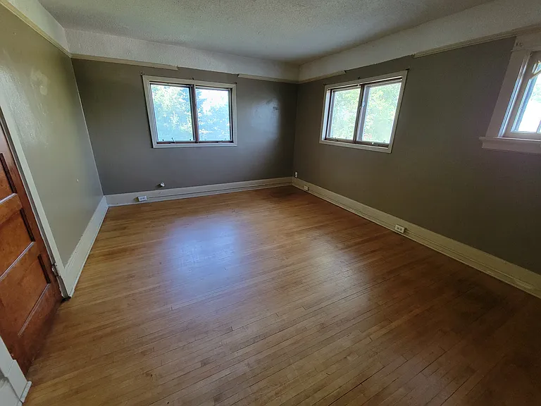5725 W 8th St #2 — Photo 17