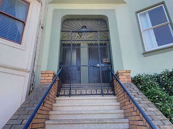 2nd image of 66 Park St