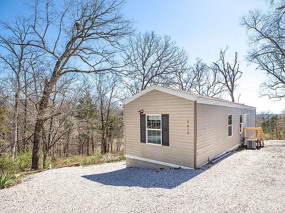 2nd image of 4012 Oak Road