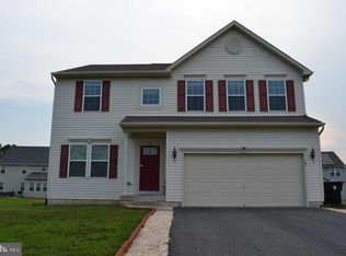 29 Loganberry Ter, Dover, DE 19901