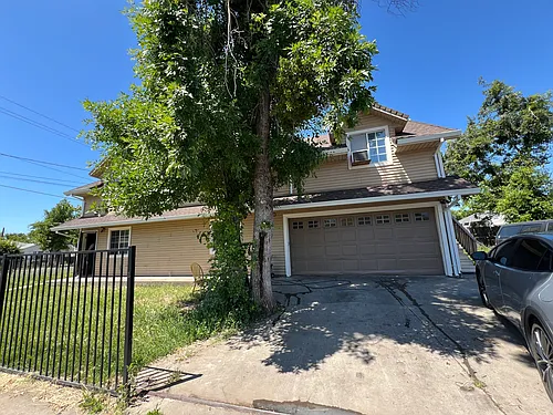 1657 Grand Ave Photo 1