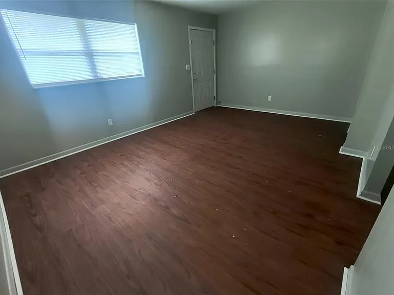 401 Hibiscus Ave #13 — Photo 2