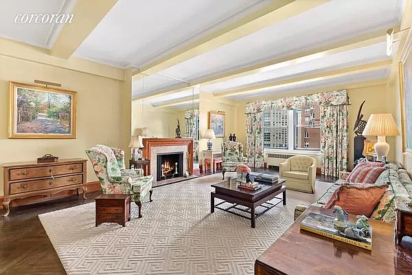 1st image of 1130 Park Ave #122