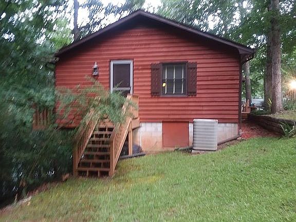 Side entry and stairs