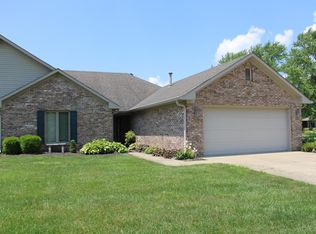 126 Old Farm Rd, Danville, IN 46122