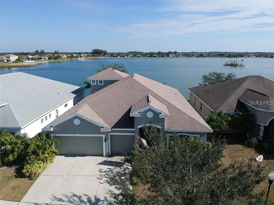 1742 Mira Lago Cir