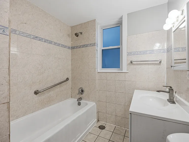 1625 S 47th Ct #2 — Photo 9
